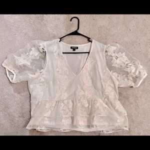 Embroidered Puff Sleeve Ruffle Top